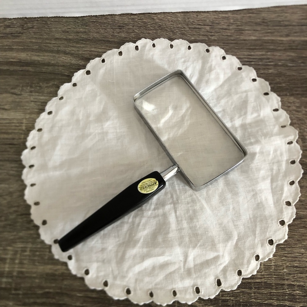 Vtg Rectangular Hand Magnifier - Japan Made - Picture 3 of 9